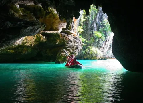 James Bond Canoeing, Hong Island, Panak Island, & Naka Island Day Trip by Big Boat